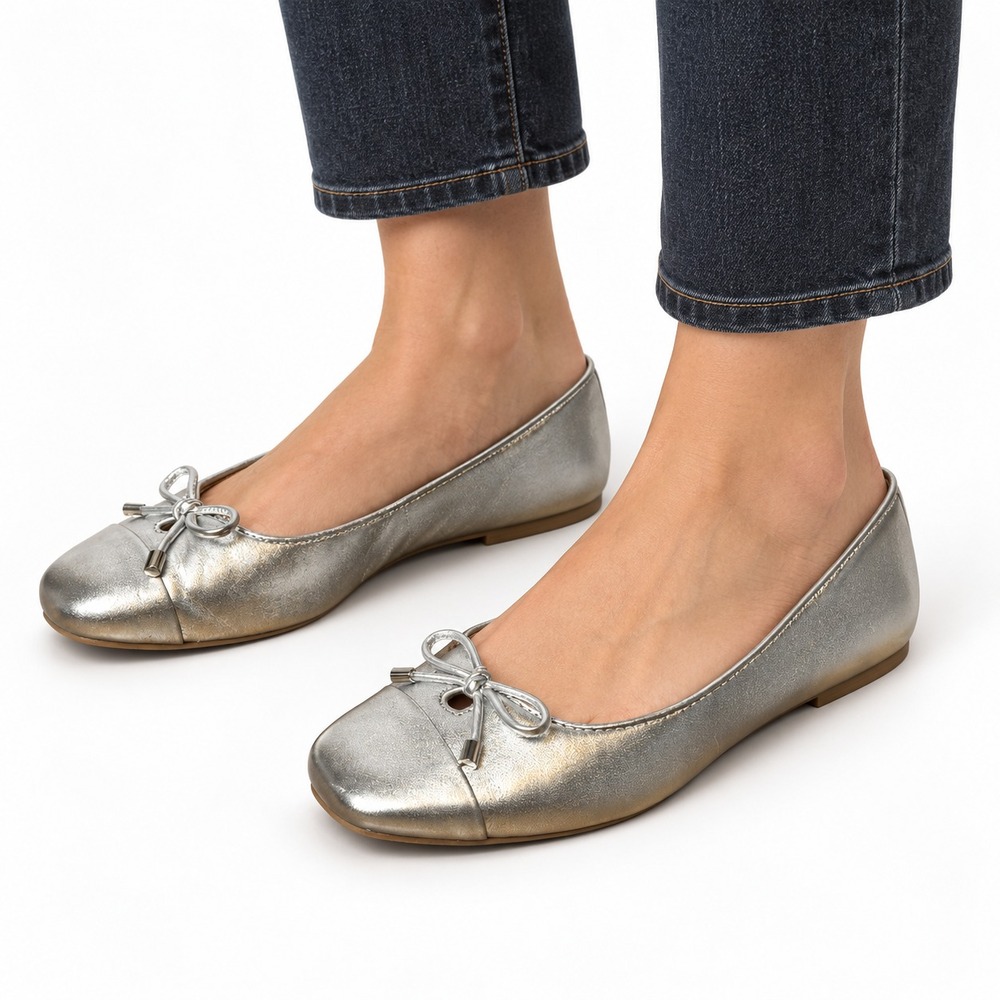 Vionic Klara Silver Ballet Flats Size 8 Bow Elegance